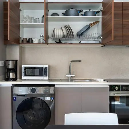 דירה Cloudwalk 1- Bedroom In לרנקה